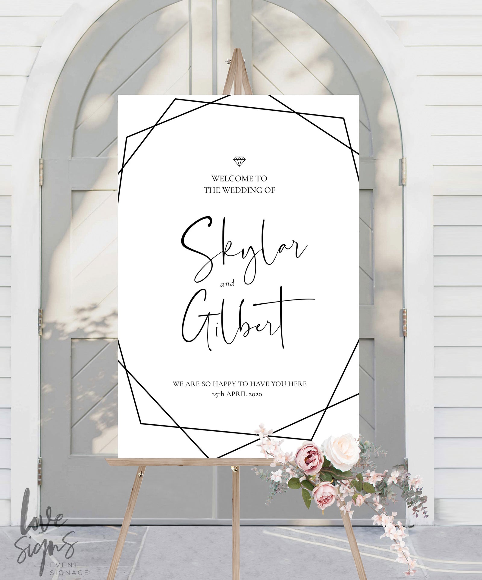 MODERN SCRIPT WEDDING WELCOME SIGN / WHITE (W318)